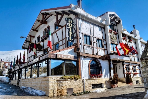 Le Cedrus Hotel (El Arz)